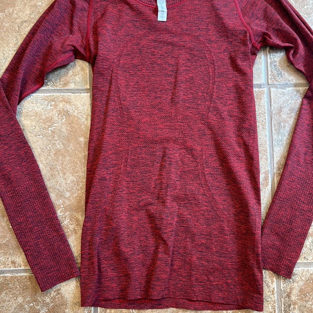 Lululemon Ls Swiftly Tech Top Size 6 - image 3